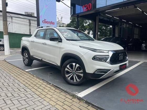 FIAT TORO 2.0 16V TURBO DIESEL VOLCANO 4WD AT9 FIAT TORO 2.0 16V TURBO DIESEL VOLCANO 4WD AT9